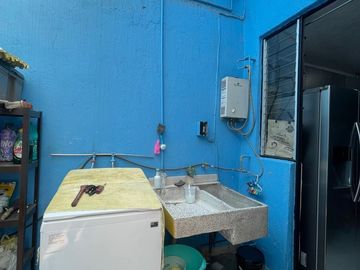 Casa frente a cancha de Futbol