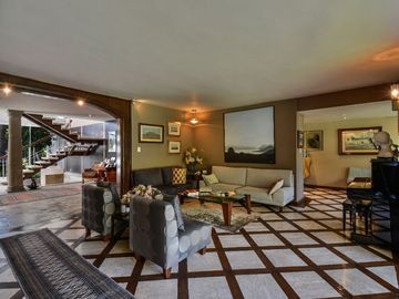 VENTA CASA EN TLACOPAC SAN ÁNGEL CON  ESPECTACULAR  JARDIN