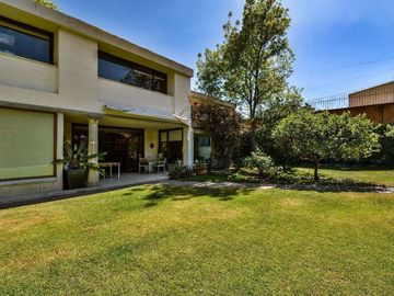 VENTA CASA EN TLACOPAC SAN ÁNGEL CON  ESPECTACULAR  JARDIN