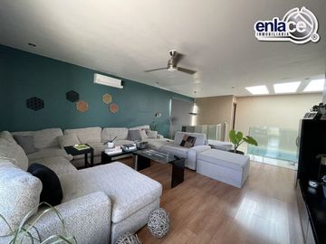 Casa en VENTA cercana a Cd de los Niños AMUEBLADA