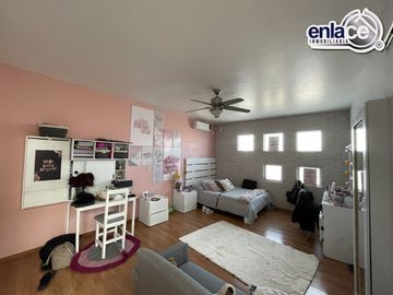 Casa en VENTA cercana a Cd de los Niños AMUEBLADA