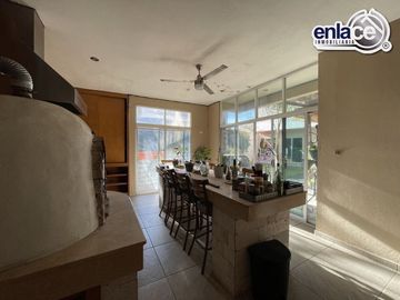 Casa en VENTA cercana a Cd de los Niños AMUEBLADA