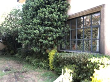Casa como terreno(Triángulo dorado)