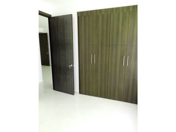SE VENDE HERMOSO APARTAMENTO GREEN GOLD