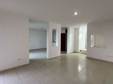 CASA DE 4 RECAMARAS EN VENTA EN ALTABRISA MERIDA YUCATAN