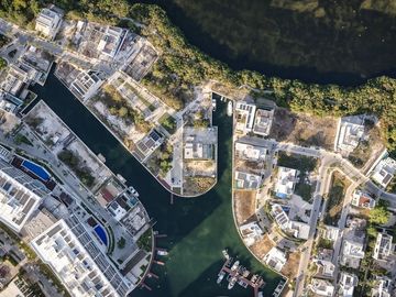 CASA EN VENTA EN PUERTO CANCÚN CERCANA A LA PLAYA