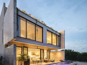 CASA EN VENTA EN PUERTO CANCÚN CERCANA A LA PLAYA