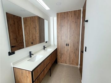 Casa esquinera para arriendo en cojunto Cerritos Home,Cerritos,Pereira