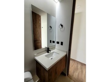 Casa esquinera para arriendo en cojunto Cerritos Home,Cerritos,Pereira