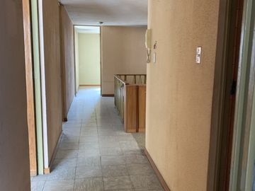 Casa en venta de 4 recámaras zona Plaza Crystal.