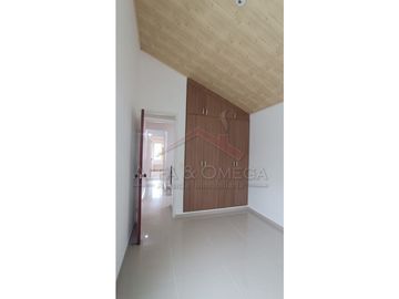 IBAGUÉ - EL VERGEL VENTA DE CASA REMODELADA, EN CONJUNTO CERRADO