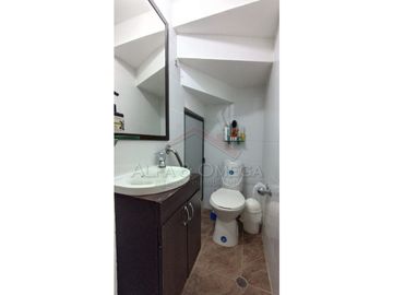 IBAGUÉ - EL VERGEL VENTA DE CASA REMODELADA, EN CONJUNTO CERRADO