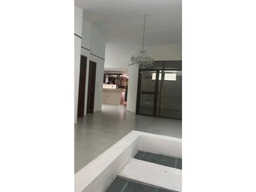 Venta de casa en el barrio versalles cali norte