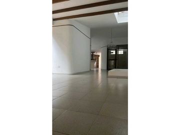 Venta de casa en el barrio versalles cali norte