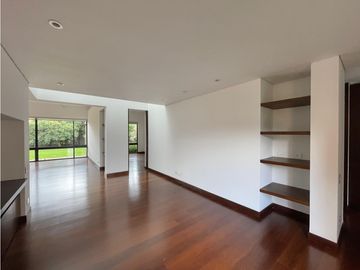 Espectacular casa tipo R Hacienda Fontanar