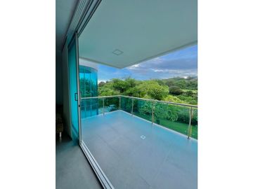 CASA MODERNA CON PISCINA 2.000m2 - PLAYA MENDOZA BARRANQUILLA