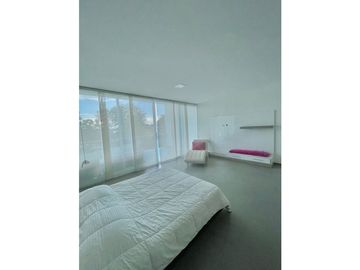 CASA MODERNA CON PISCINA 2.000m2 - PLAYA MENDOZA BARRANQUILLA