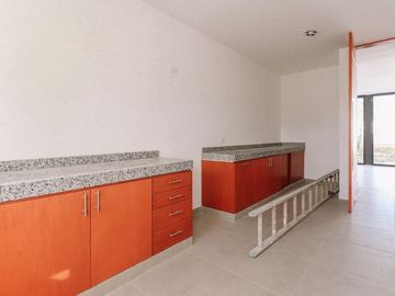 CASA EN VENTA MERIDA DE 3 RECAMARAS EN PRIVADA NADIRA EN CONKAL