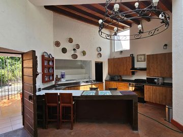 Venta Casa en Fraccionamiento Lomas de Cuernavaca