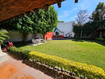 Venta Casa en Fraccionamiento Lomas de Cuernavaca