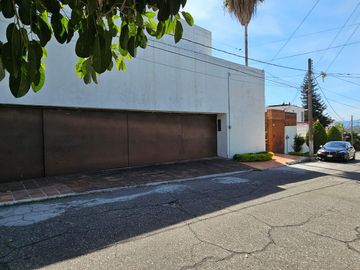 Venta Casa en Fraccionamiento Lomas de Cuernavaca