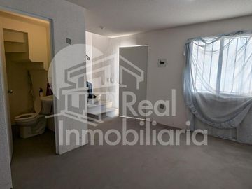 Casa de 3 recamaras en URBI  Villas Del Rey, Huehuetoca