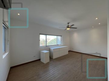 CASA EN VENTA HACIENDA SAN JERÓNIMO ZONA MONTERREY