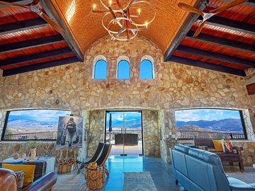 Hacienda San Jose | Propiedad Comercial a la venta en el Valle De Guadalupe