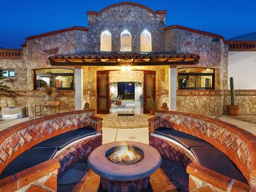 Hacienda San Jose | Propiedad Comercial a la venta en el Valle De Guadalupe