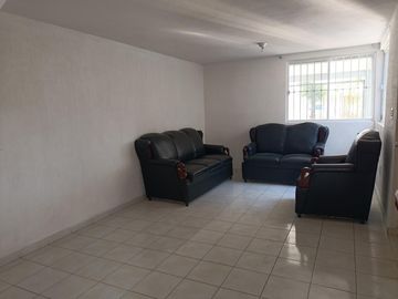 Casa con departamento en venta, Villas de Ntra. Sra. de la Asunción Encino