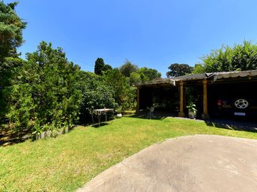VENTA CASA QUINTA 4 AMBIENTES LA REJA PERMUTA