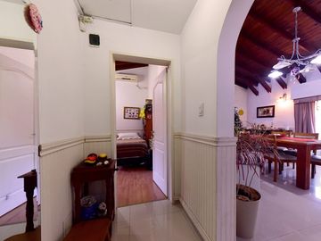VENTA CASA QUINTA 4 AMBIENTES LA REJA PERMUTA