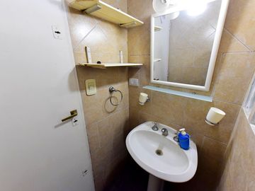 VENTA CASA QUINTA 4 AMBIENTES LA REJA PERMUTA