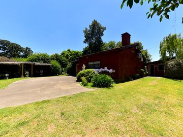 VENTA CASA QUINTA 4 AMBIENTES LA REJA PERMUTA