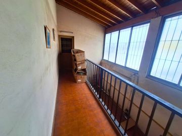 VENTA CASA CON DEPÓSITO Y COCHERA +DEPTO SAN JUSTO