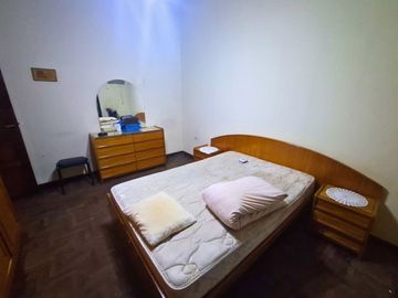 VENTA CASA CON DEPÓSITO Y COCHERA +DEPTO SAN JUSTO
