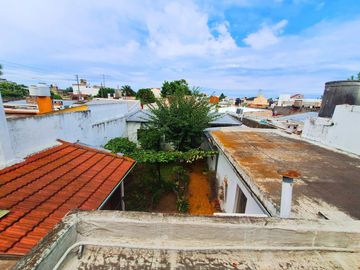VENTA CASA CON DEPÓSITO Y COCHERA +DEPTO SAN JUSTO