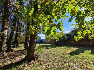 VENTA CASA 4 Amb GRAL LAS HERAS LOTE 1400m PERMUTA
