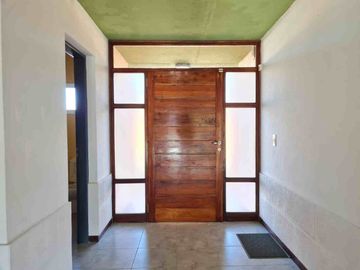 VENTA CASA 4 Amb GRAL LAS HERAS LOTE 1400m PERMUTA