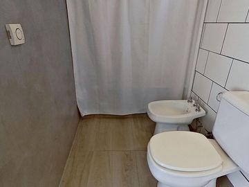 VENTA 2 AMB CASTELAR NORTE C/COCHERA
