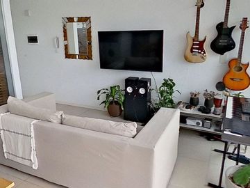 VENTA 2 AMB CASTELAR NORTE C/COCHERA
