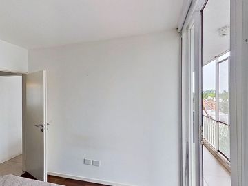 VENTA 2 AMB CASTELAR NORTE C/COCHERA