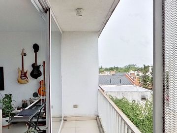 VENTA 2 AMB CASTELAR NORTE C/COCHERA