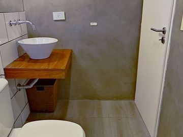 VENTA 2 AMB CASTELAR NORTE C/COCHERA