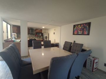 Casa en condominio con alberca, 1 estacionamiento, recámaras