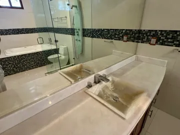 Casa en venta en Valle Real, Saltillo, Coahuila de Zaragoza