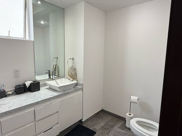 Venta de Departamento Punta Horizonte, Bosque Real, Interlomas Huixquilucan
