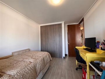 Departamento en Venta en avenida las condes con puentéela nuevo