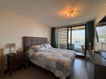 Departamento en Venta en avenida las condes con puentéela nuevo