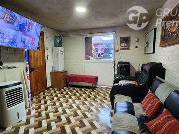 Casa en Venta en Ejército Libertador Puente Alto